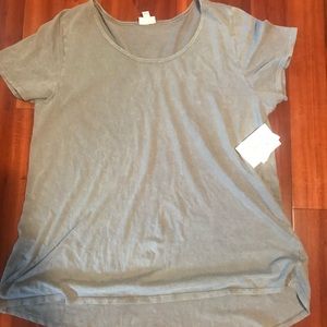 Lularoe Classic T